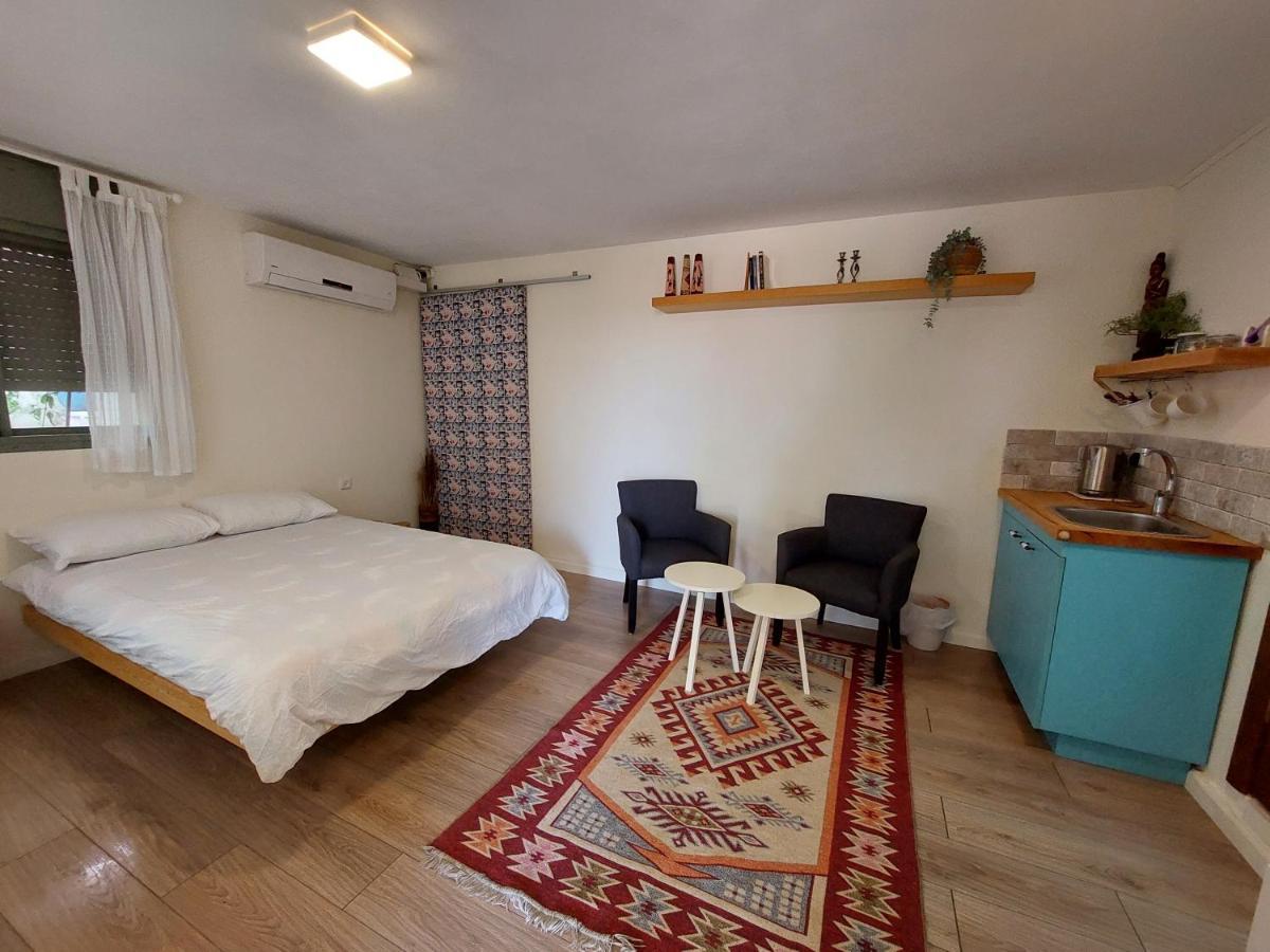 Cute Guest Room Kefar Weradim Exterior photo